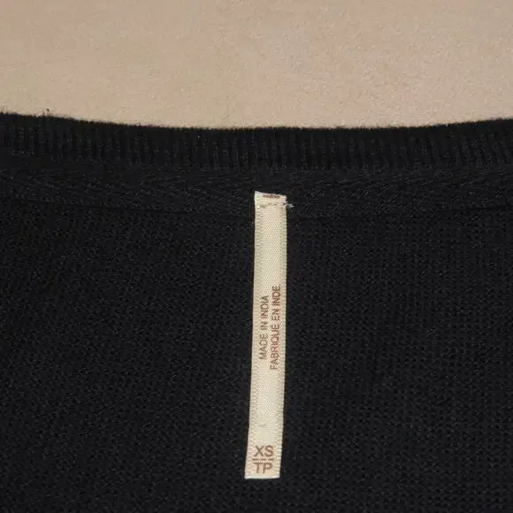 Free People Navy Mixed Media Light Magic Henley Balloon Sleeve Top - Picture 10 of 12